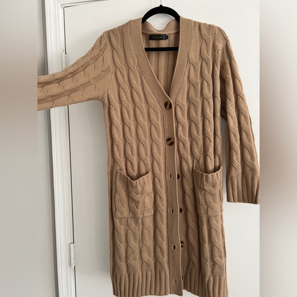 Button up cardigan size M
